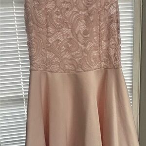 Elegant Pink Lace Midi Dress